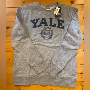 Men’s Aeropostale Yale Pullover